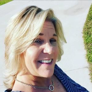 Meet your Posher, Tina